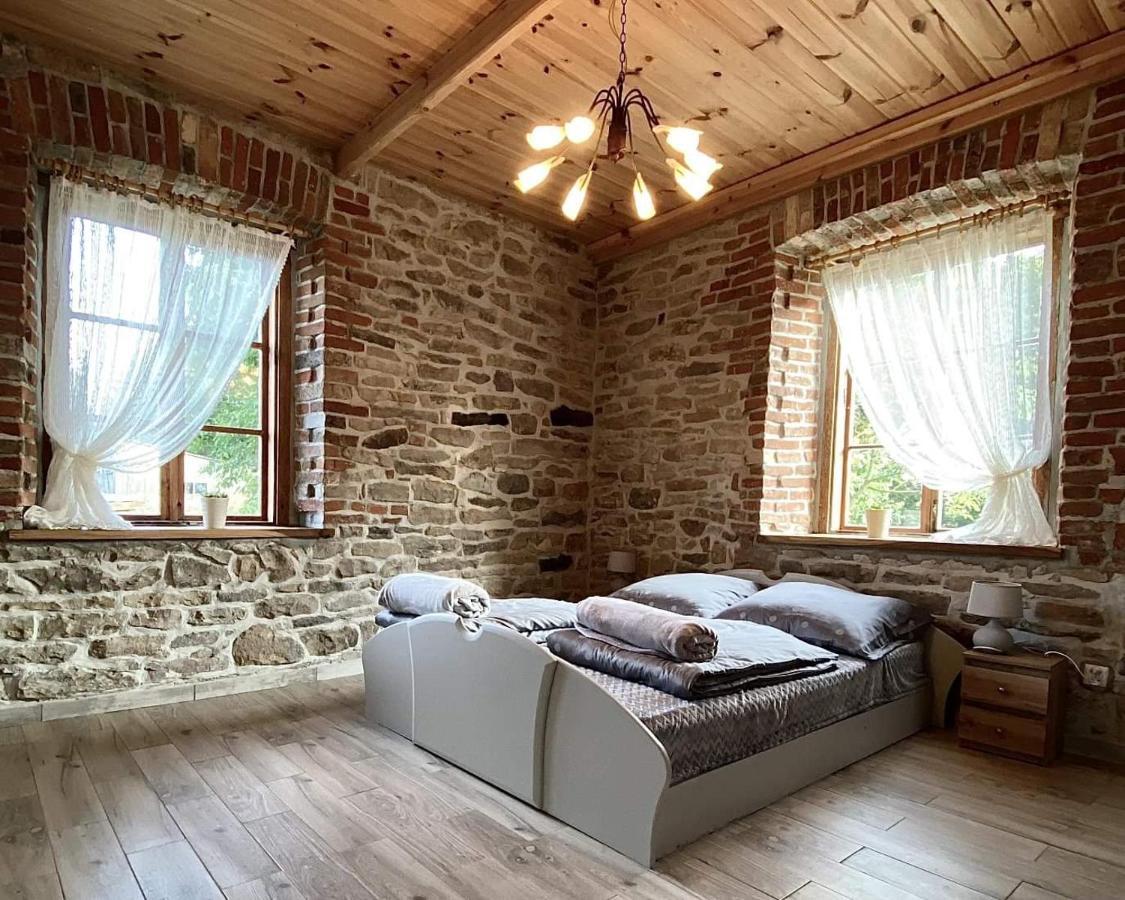 Vila Ostoja Kaweczyn Smykow Exteriér fotografie