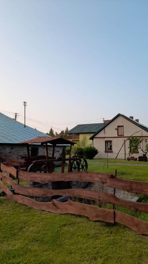 Vila Ostoja Kaweczyn Smykow Exteriér fotografie